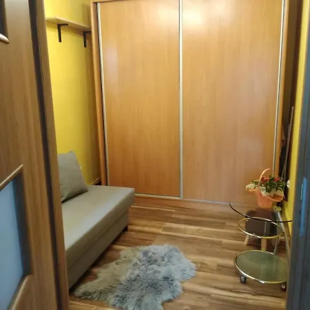 Apartament Mieszkanie Gniezno-na doby 120zl Apartament Gniezno